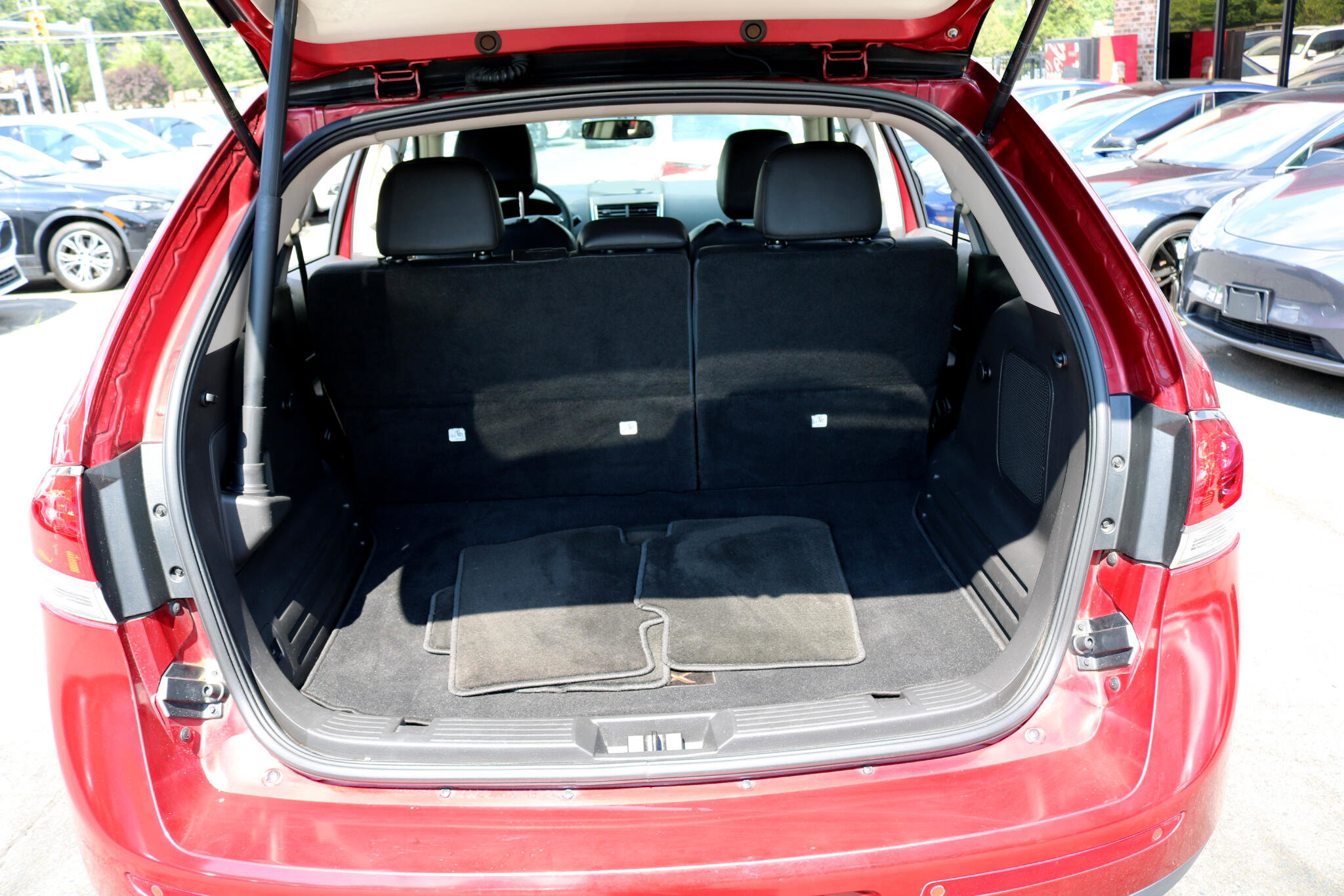 Used 2015 Lincoln MKX FWD w/ Walnut Swirl Wood Package image 36