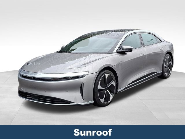 Used 2023 Lucid Air Touring image 4