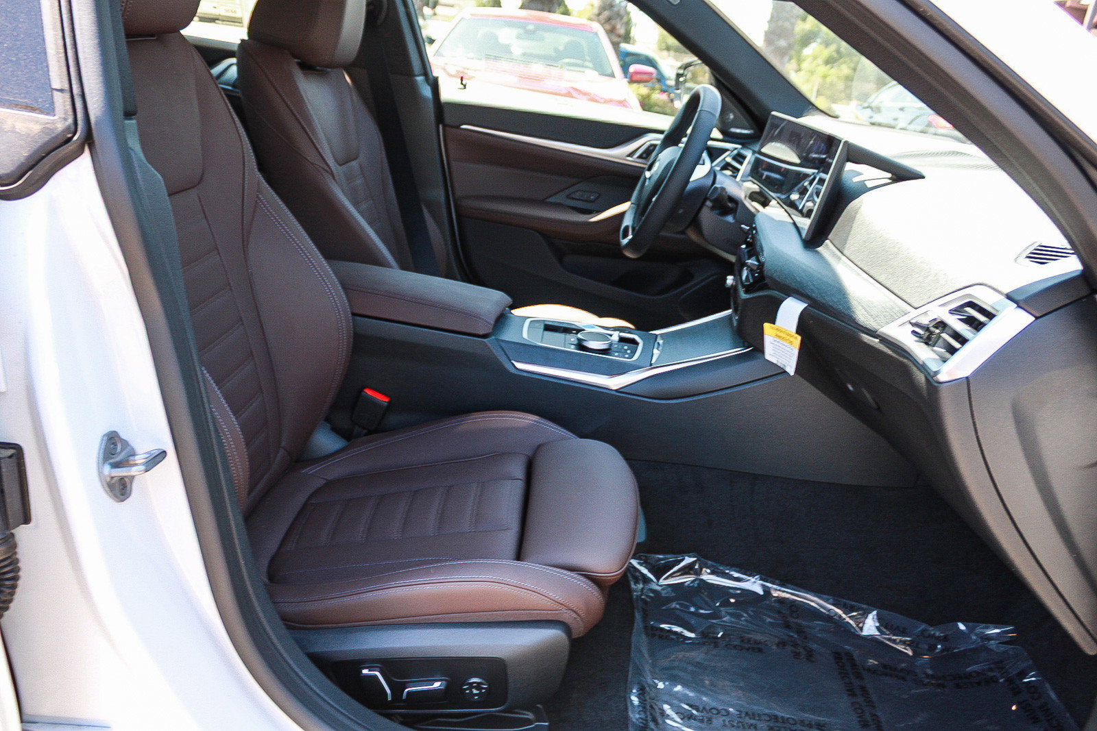 New 2026 BMW i4 xDrive40i w/ Premium Package AWD/4WD image 16
