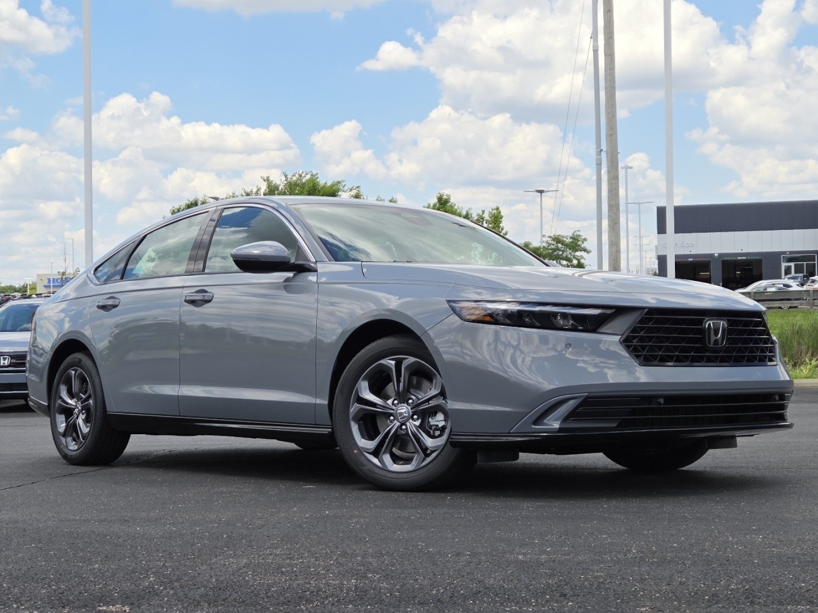 New 2026 Honda Accord EX-L image 2