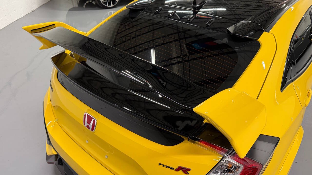 Used 2021 Honda Civic Type R Limited image 13