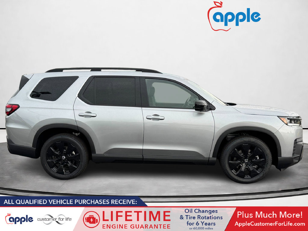 New 2026 Honda Pilot Black Edition image 2