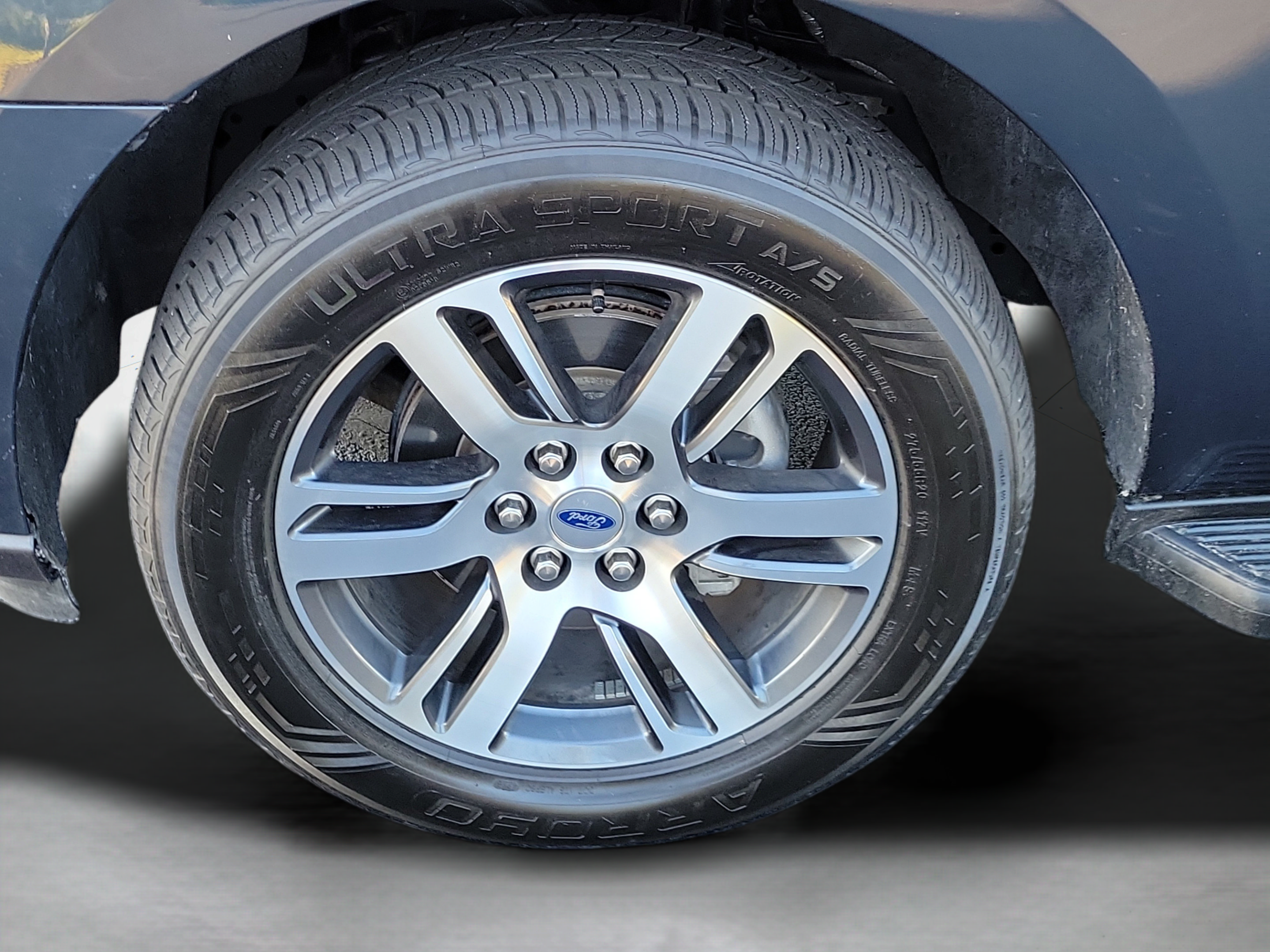 Used 2024 Ford Expedition Limited AWD/4WD image 34