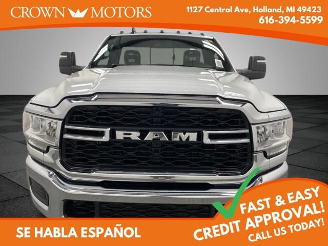 Used 2024 RAM 2500 Tradesman w/ Chrome Appearance Group