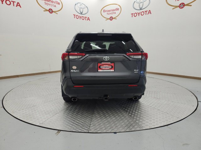 Used 2021 Toyota RAV4 XLE Premium AWD/4WD image 7