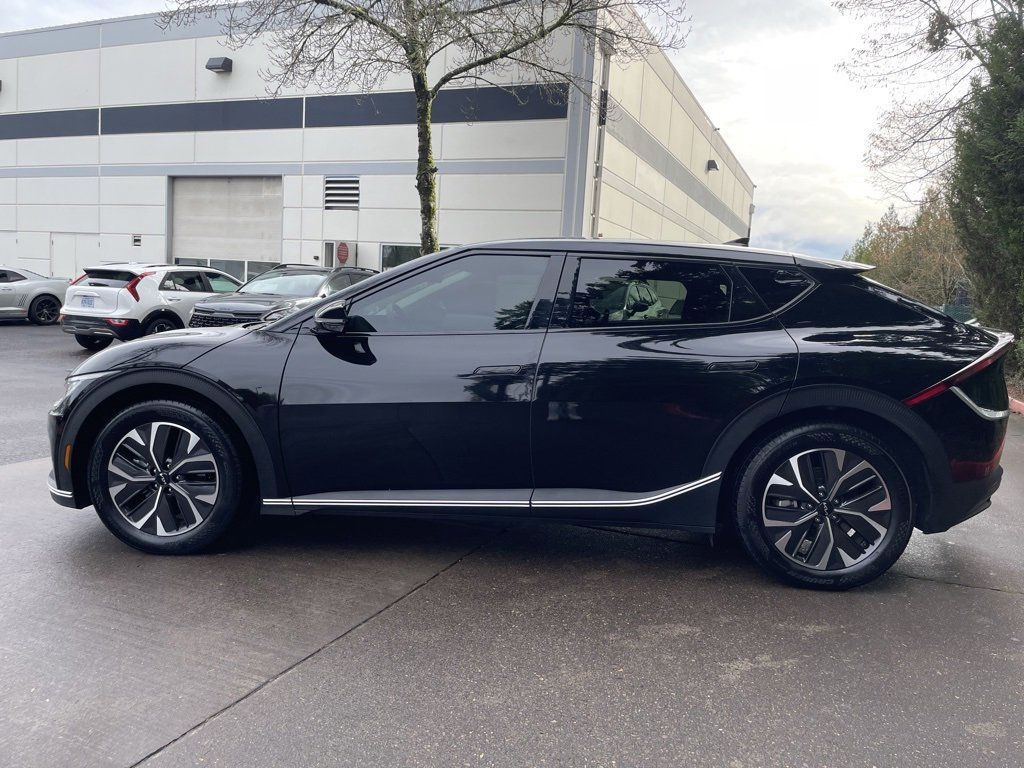 Used 2024 Kia EV6 Light image 9