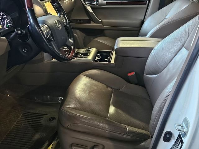 Used 2018 Lexus GX 460 Premium w/ Premium Package AWD/4WD image 9