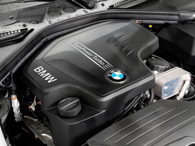 Used 2016 BMW 328i xDrive Sedan AWD/4WD image 28