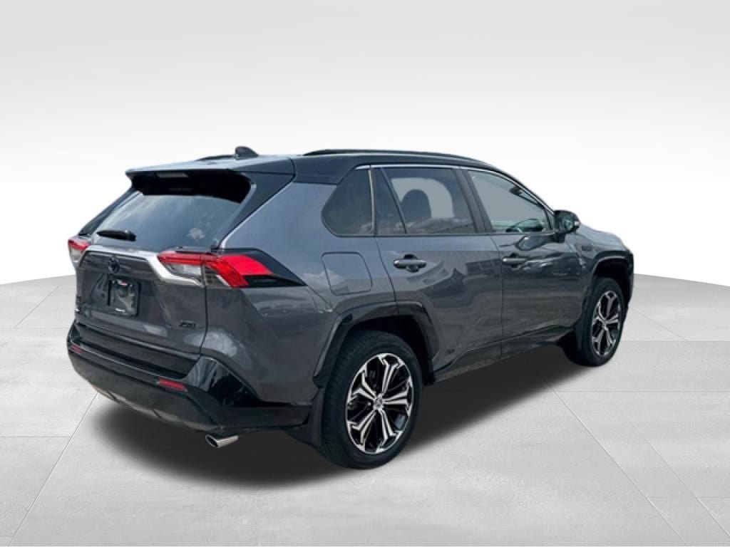 Used 2024 Toyota RAV4 XSE w/ Weather Package AWD/4WD image 7