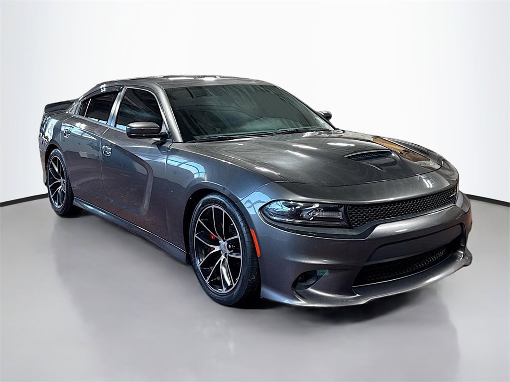 Used 2016 Dodge Charger R/T Scat Pack w/ Beats Audio Group image 3