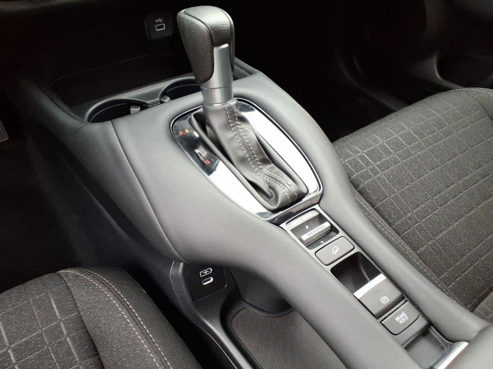 Used 2024 Honda HR-V LX image 22