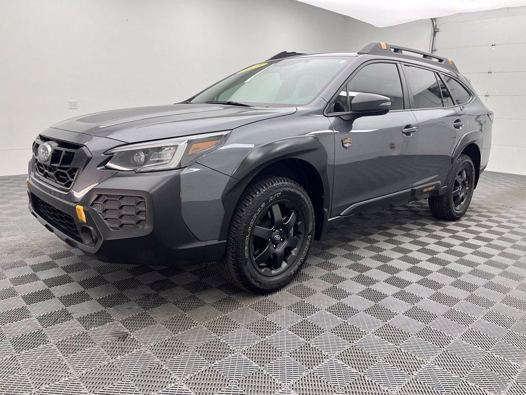 Used 2025 Subaru Outback Wilderness w/ Wilderness Package AWD/4WD image 13
