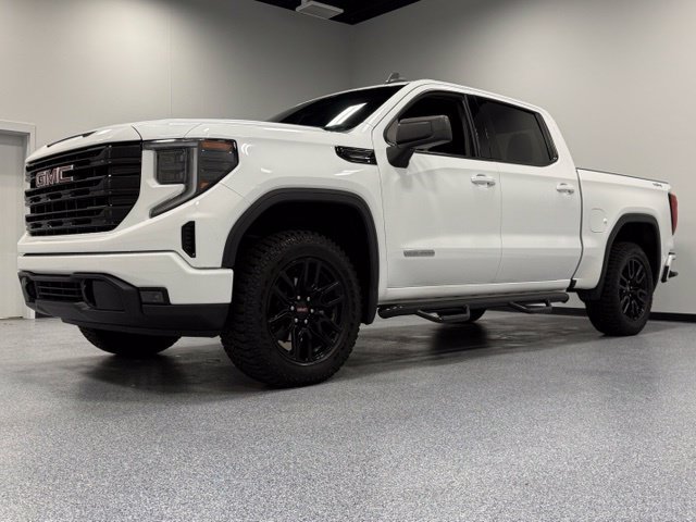 Used 2023 GMC Sierra 1500 Elevation AWD/4WD image 6