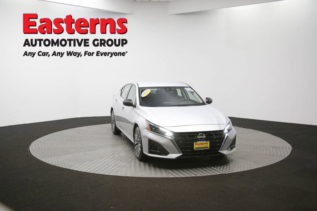 Used 2024 Nissan Altima 2.5 SV image 48