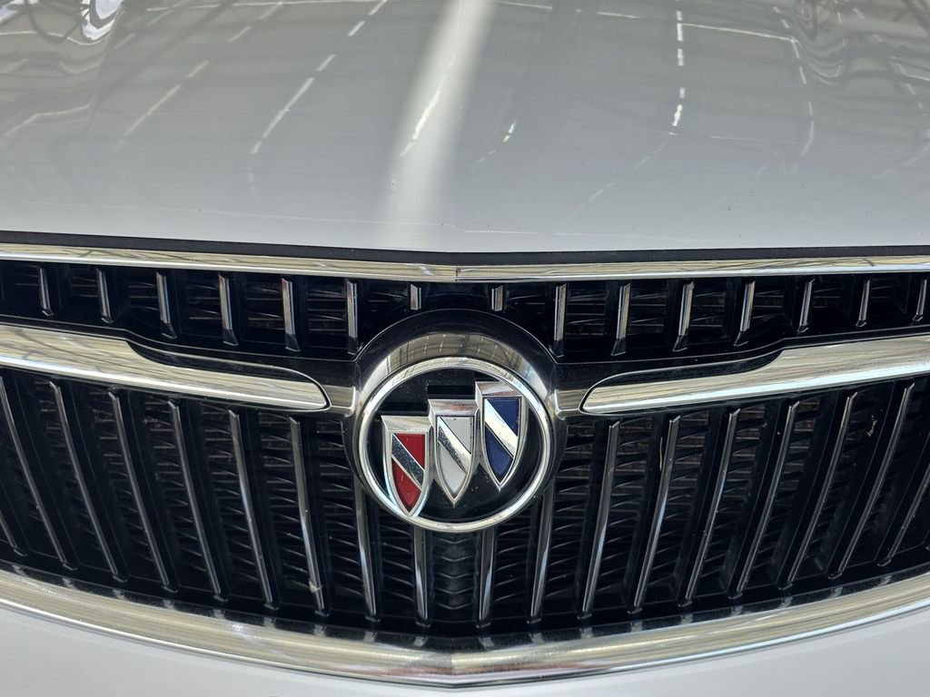 Used 2020 Buick Enclave Essence FWD image 32