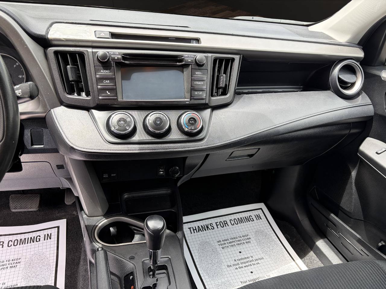 Used 2016 Toyota RAV4 LE AWD/4WD image 15
