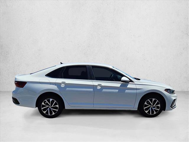 Used 2025 Volkswagen Jetta S FWD image 4