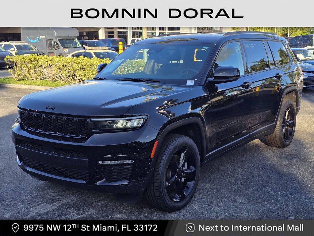 Used 2025 Jeep Grand Cherokee L Limited w/ Black Appearance Package image 1