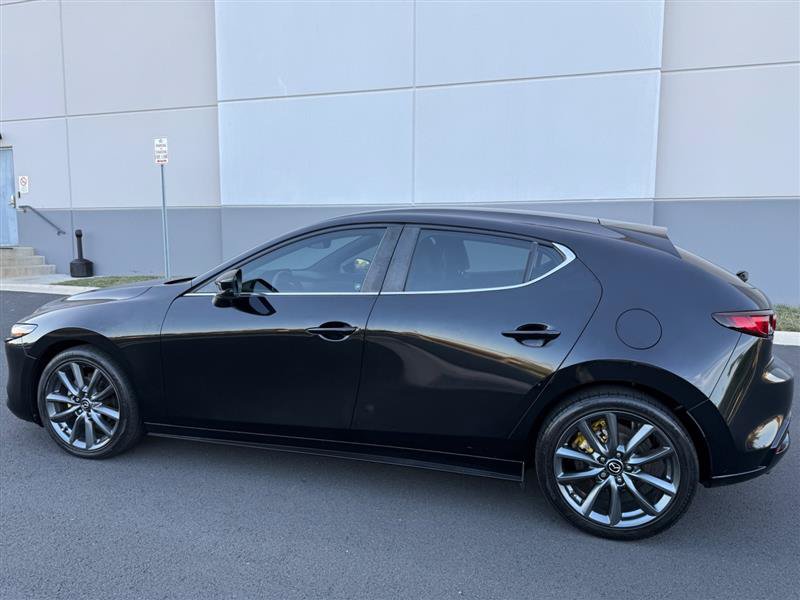 Used 2019 MAZDA MAZDA3 Hatchback FWD image 7