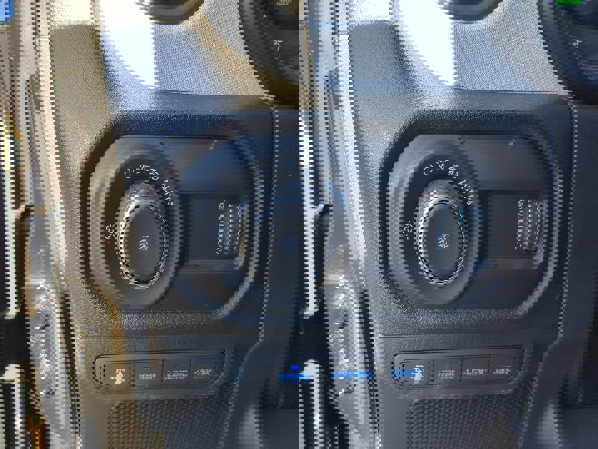 Used 2024 Jeep Wrangler Sport S w/ LED Headlamp & Fog Lamp Group image 26