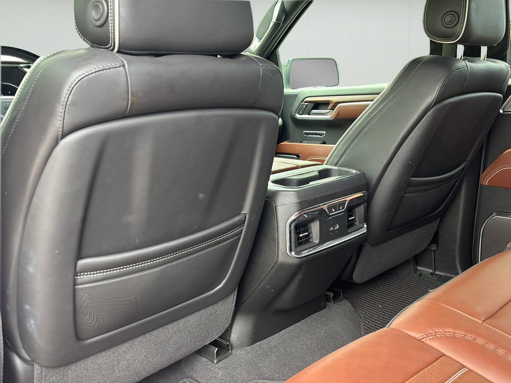 Used 2024 GMC Sierra 1500 Denali Ultimate AWD/4WD image 19