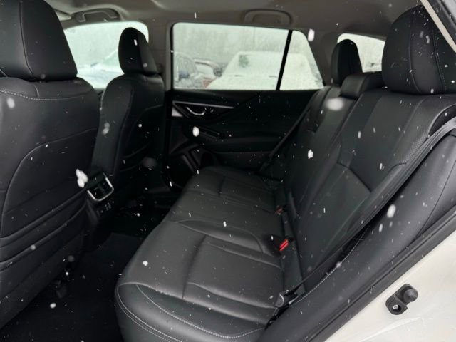 Used 2023 Subaru Outback Limited image 18