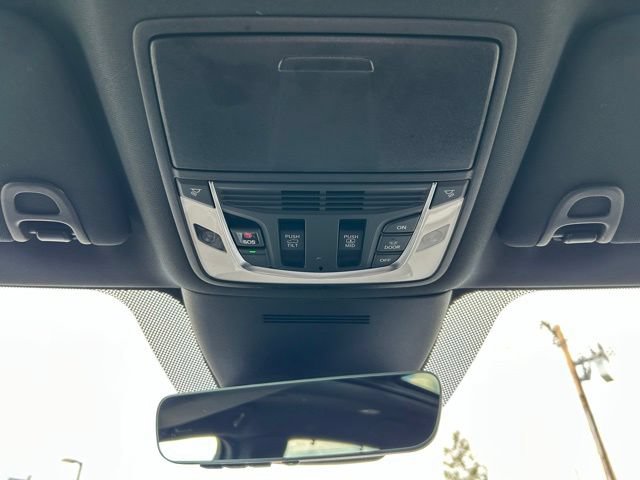 Used 2025 Acura MDX A-Spec AWD/4WD image 14
