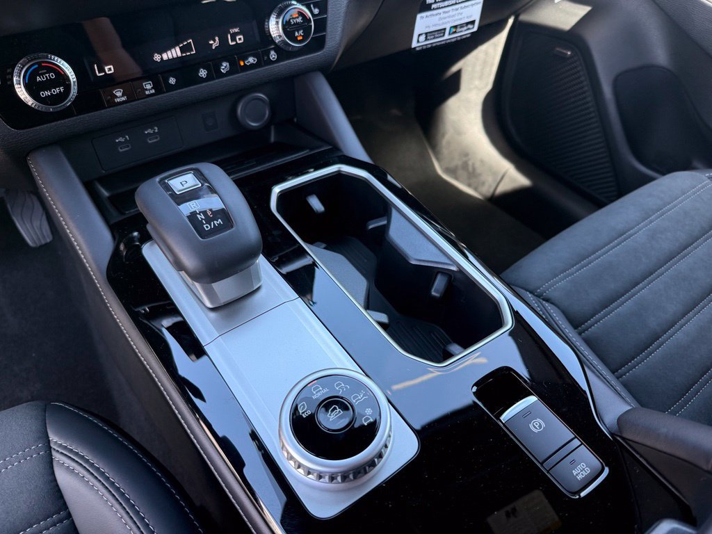 New 2026 Mitsubishi Outlander LE FWD image 26