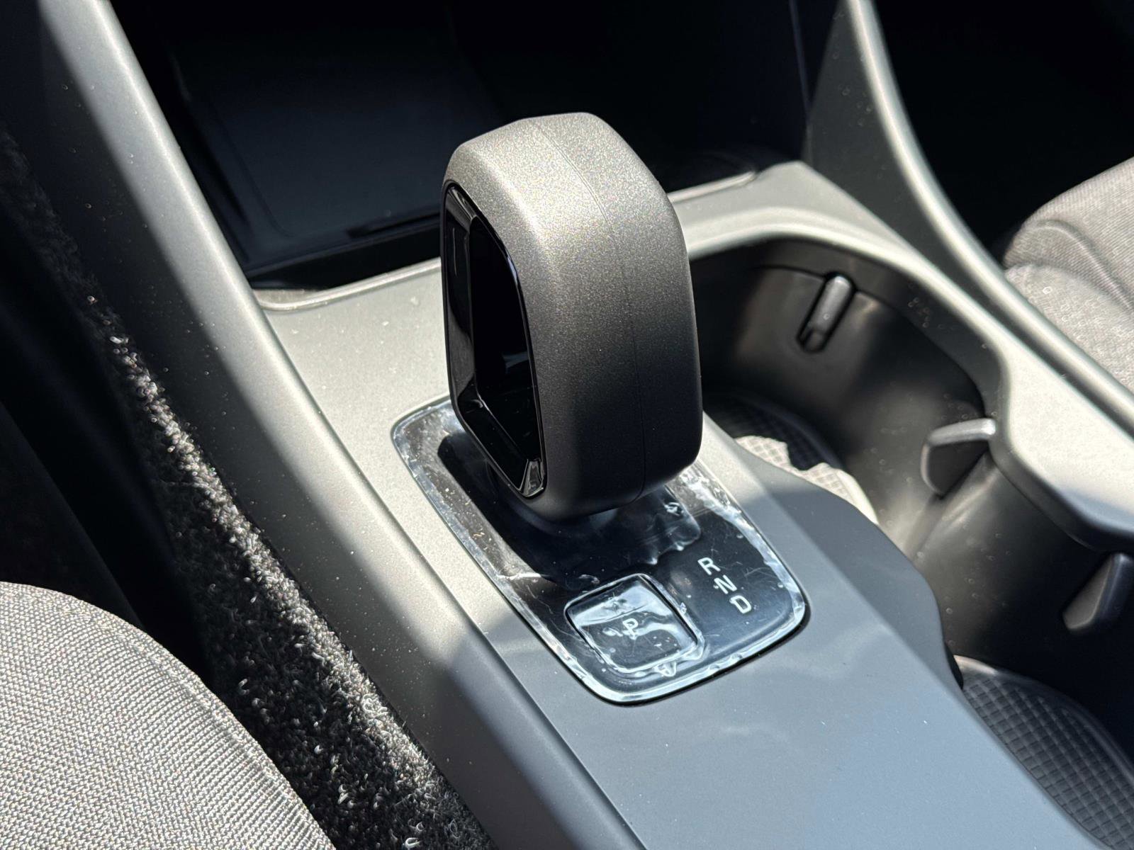 New 2025 Volvo EX40 Core w/ Climate Package image 23