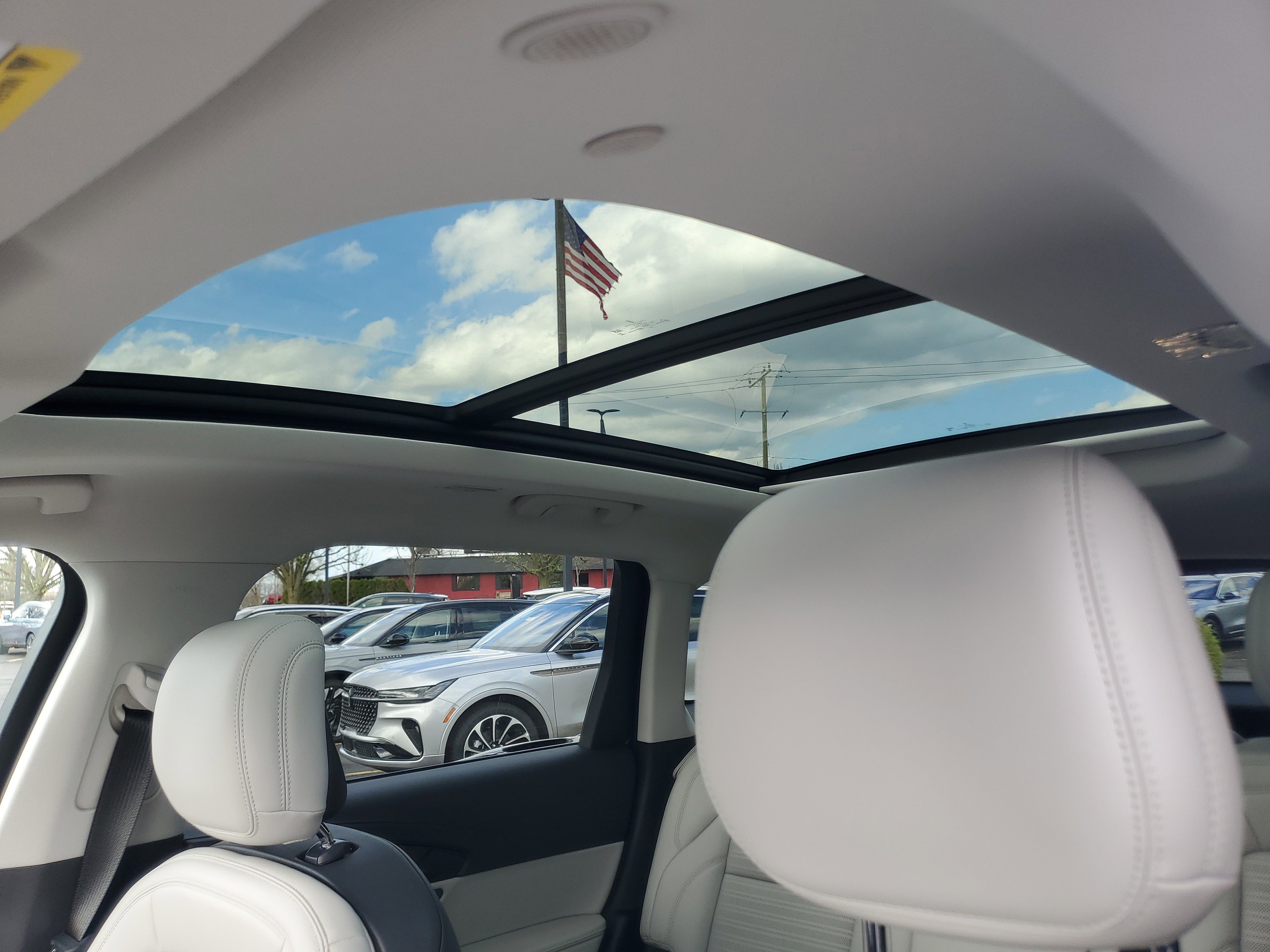New 2026 Lincoln Nautilus Reserve image 10