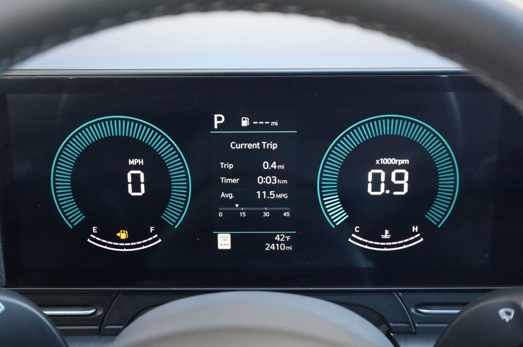 Used 2025 Hyundai Kona SEL image 40