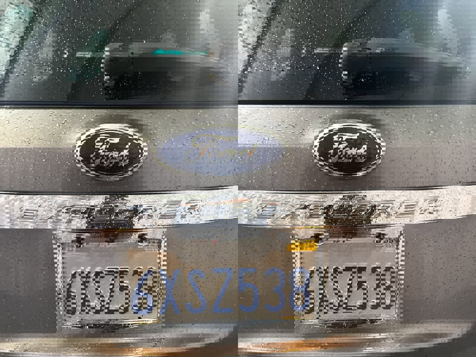 Used 2013 Ford Explorer XLT image 13