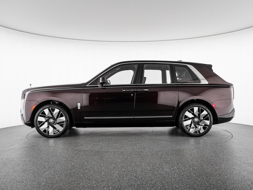 New 2026 Rolls-Royce Cullinan AWD/4WD image 9