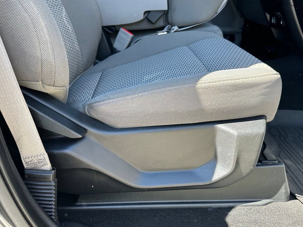 Used 2019 Ford F350 XLT w/ XLT Premium Package AWD/4WD image 13