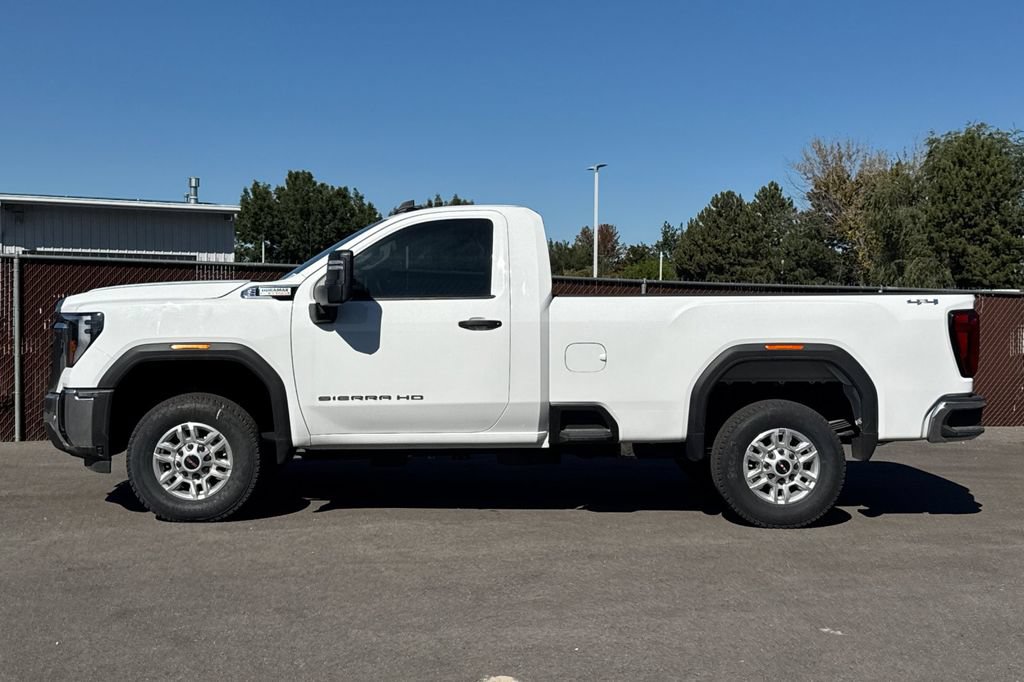 Used 2025 GMC Sierra 2500 Pro w/ 1SA Pro Safety Plus Package AWD/4WD image 10