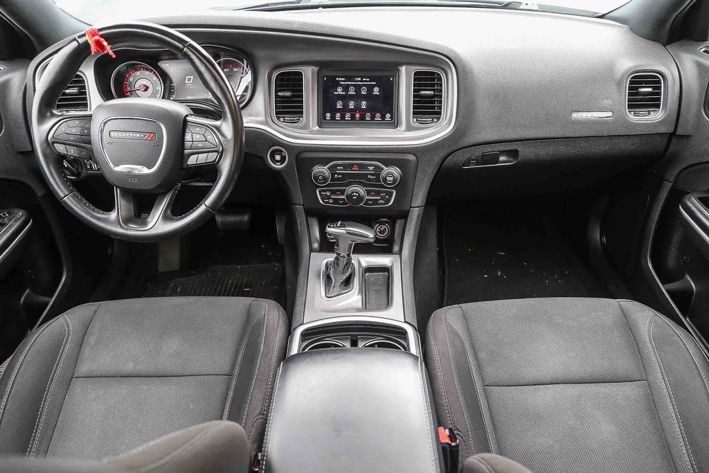Used 2019 Dodge Charger SXT image 13