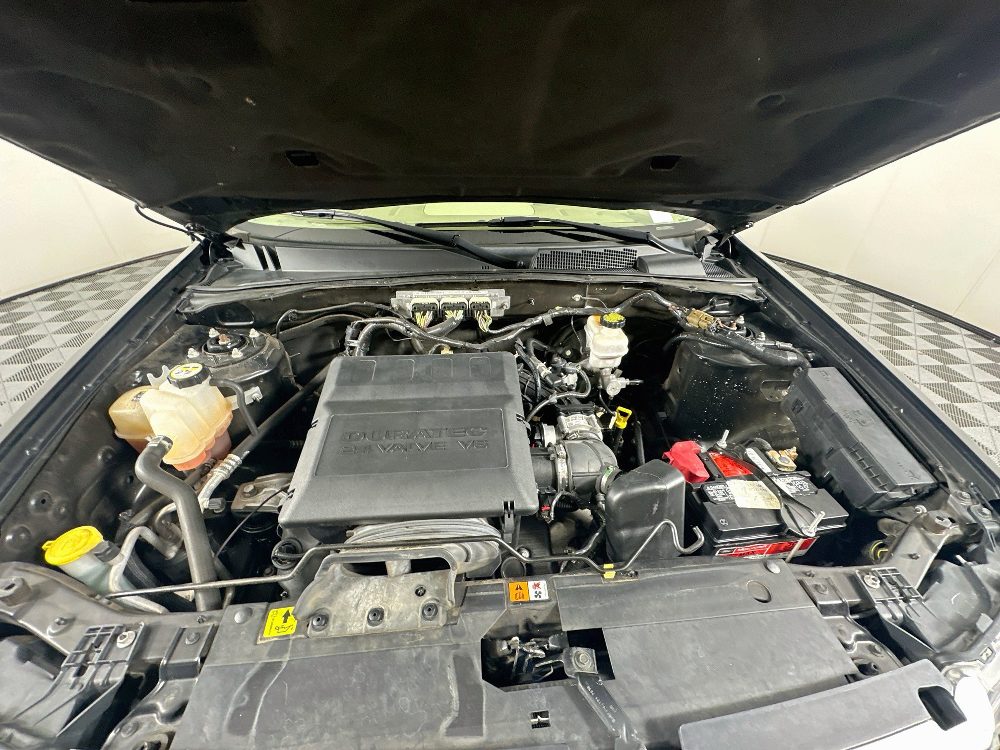 Used 2012 Ford Escape Limited FWD image 31