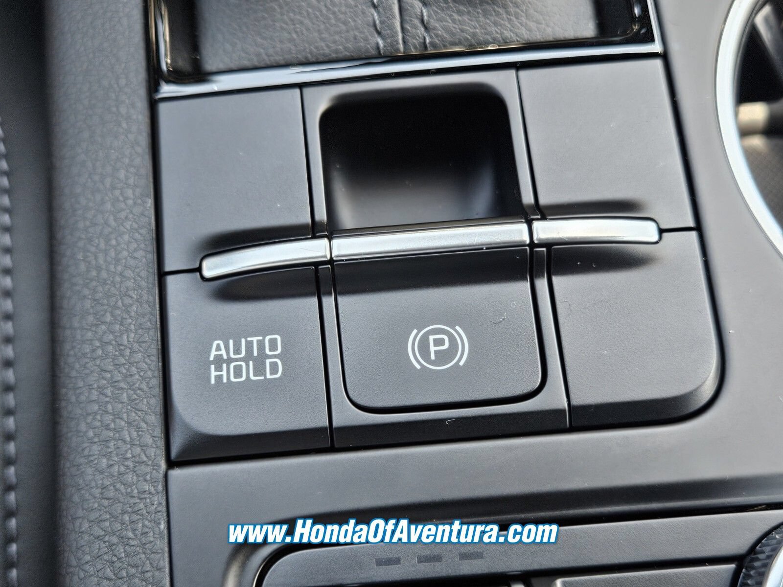 Used 2024 Kia K5 GT-Line w/ GT-Line Premium Package FWD image 18