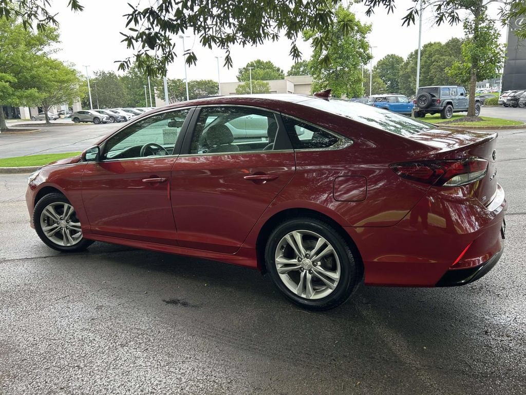 Used 2018 Hyundai Sonata SE FWD image 4