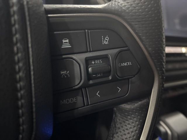 Used 2025 Toyota Tundra Limited image 34