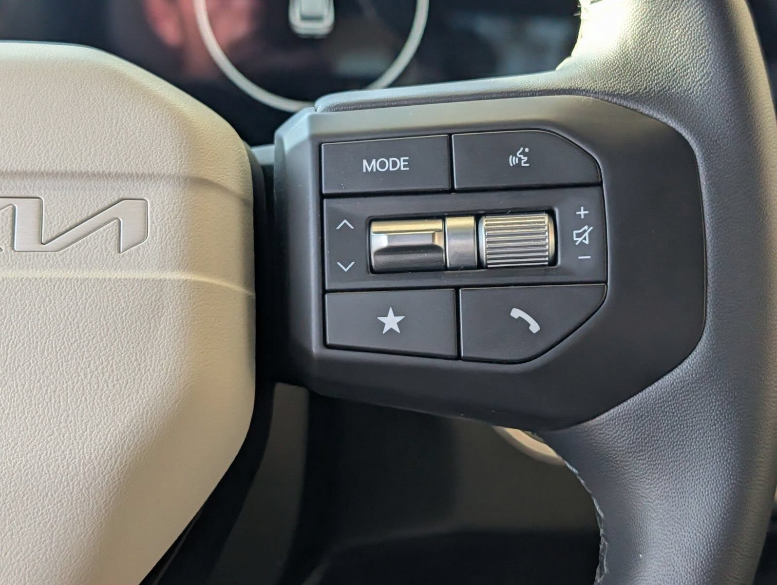 New 2026 Kia K4 GT-Line Turbo FWD image 36