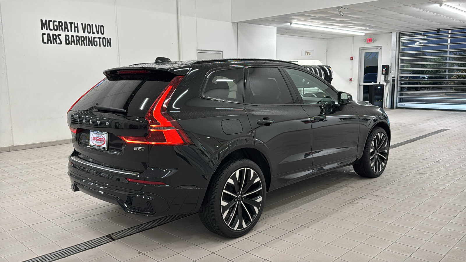 Used 2026 Volvo XC60 B5 Ultra AWD/4WD image 5