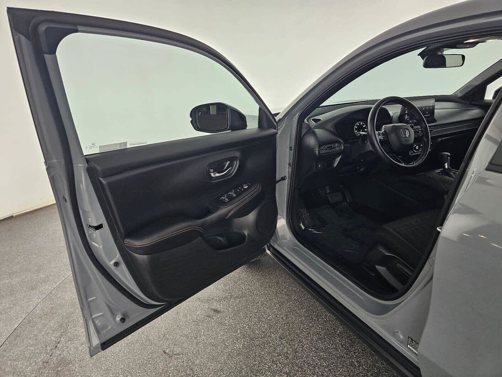 Used 2026 Honda HR-V Sport image 19