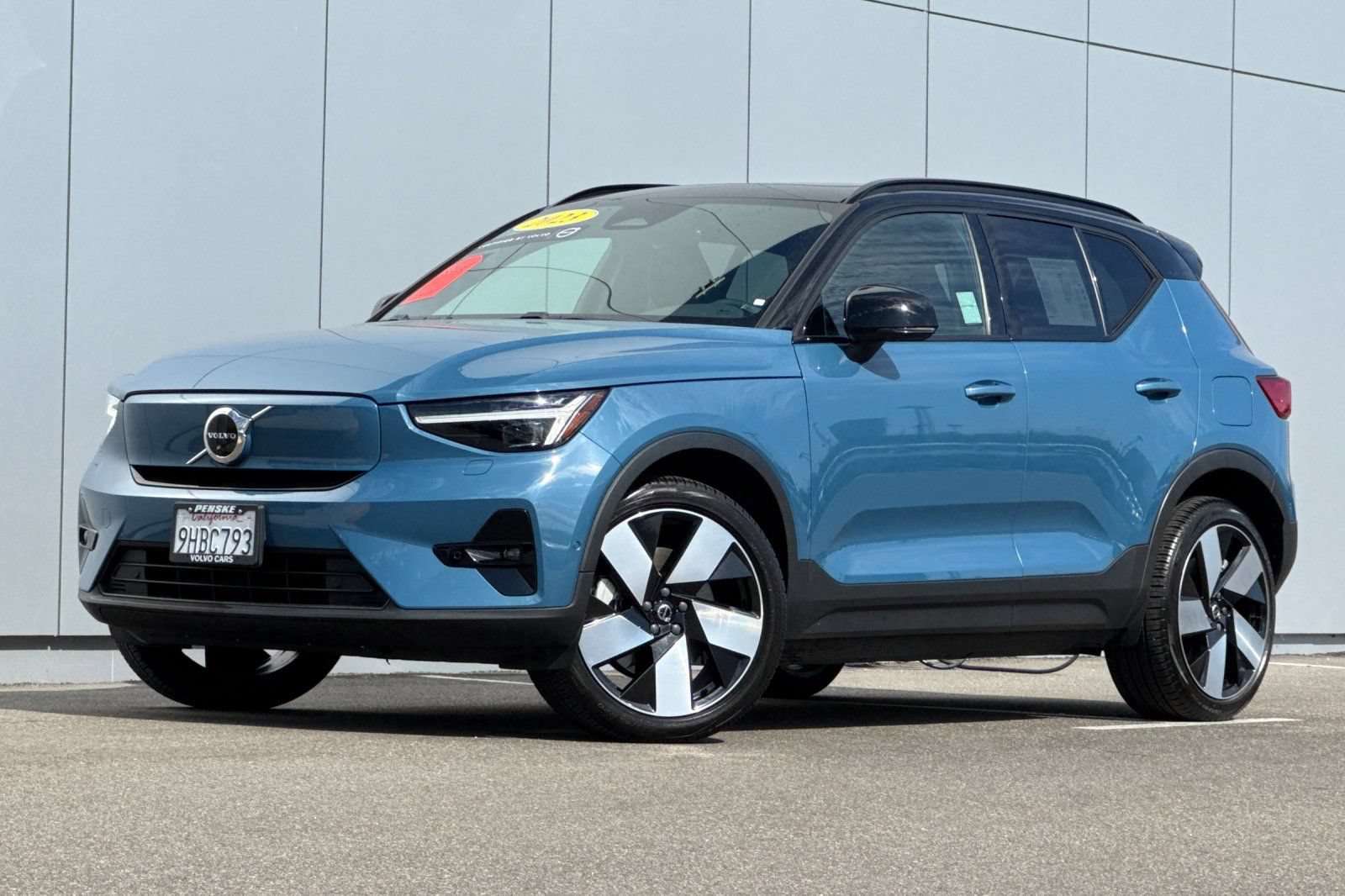 Used 2023 Volvo XC40 Recharge Ultimate