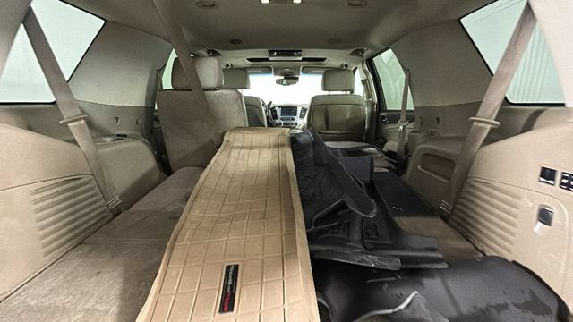 Used 2016 GMC Yukon SLT w/ Open Road Package AWD/4WD image 29