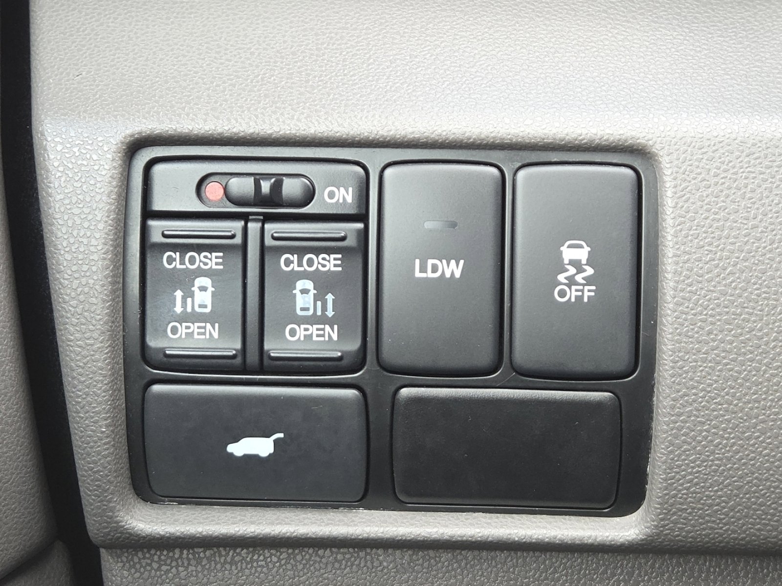 Used 2015 Honda Odyssey EX-L image 30