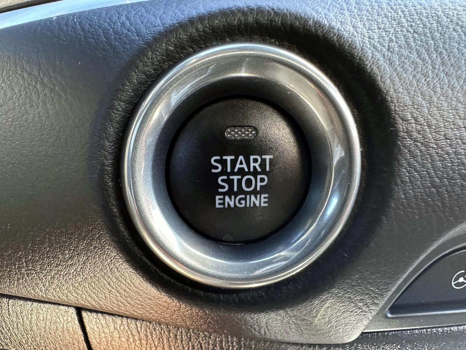 Used 2023 MAZDA CX-5 Signature AWD/4WD image 25