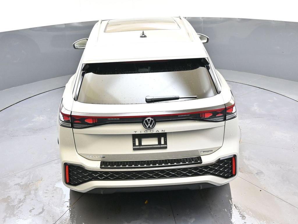 New 2026 Volkswagen Tiguan SEL R-Line image 48