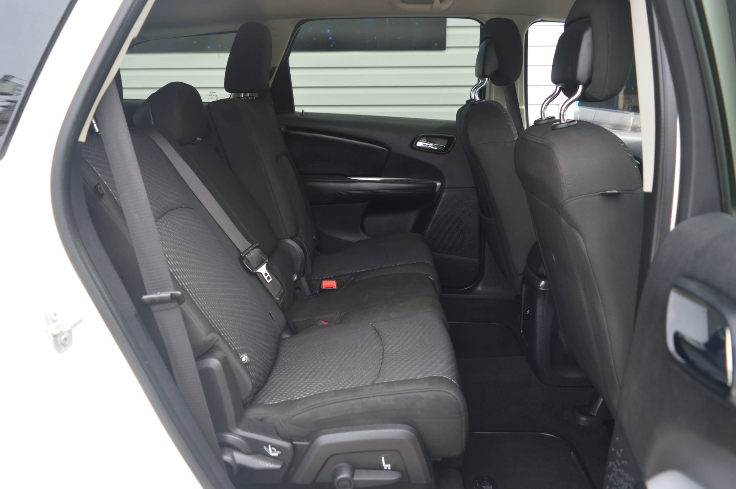 Used 2019 Dodge Journey SE w/ Connectivity Group FWD image 20