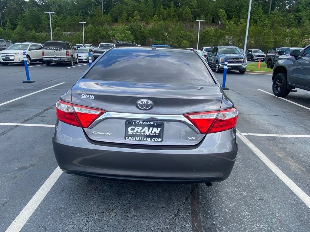 Used 2017 Toyota Camry LE w/ Moonroof Package FWD image 6
